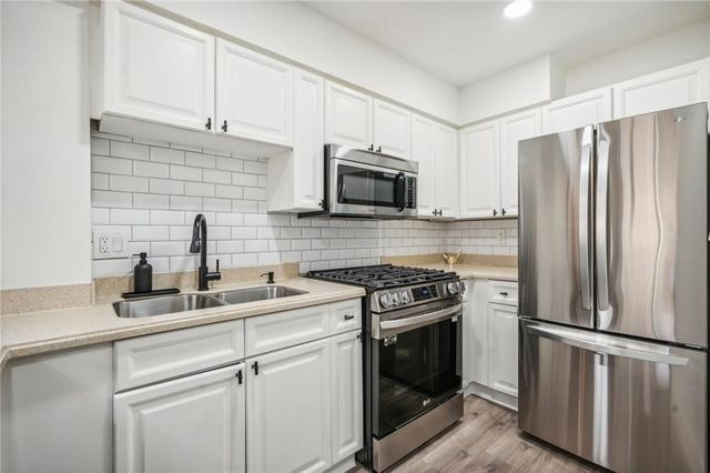 2479 Peachtree Road NE 612, Atlanta, GA 30305