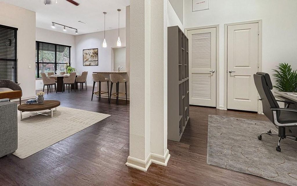206 Mcgowen Street 2202, Houston, TX 77006