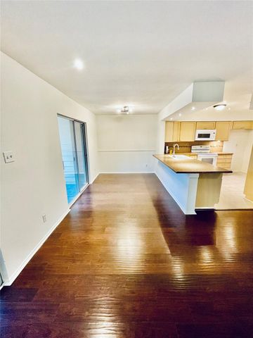 14515 Wunderlich Drive 608, Houston, TX 77069