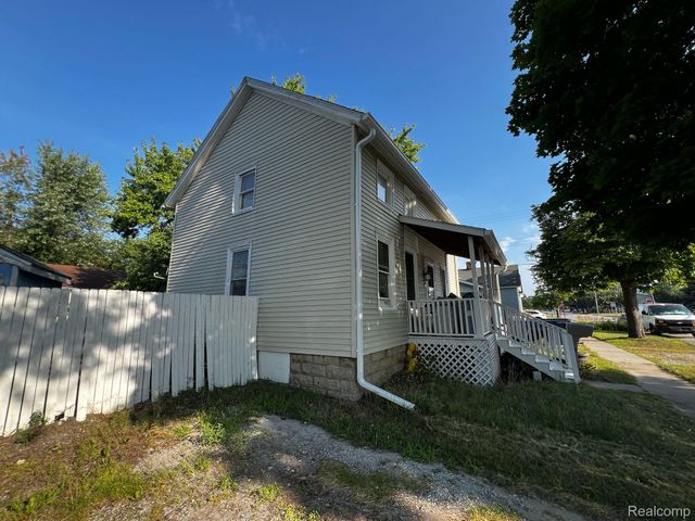 1623 8th Street, Port Huron, MI 48060