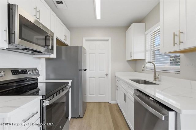 9326 Bay Drive, Spring Hill, FL 34608