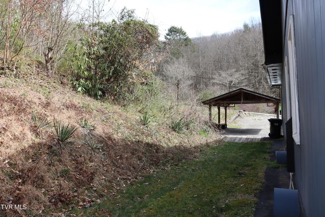 111 Cold Springs Drive, Appalachia, VA 24216