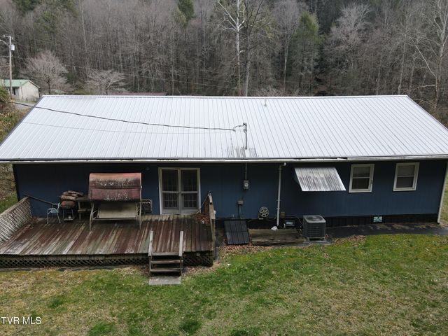 111 Cold Springs Drive, Appalachia, VA 24216