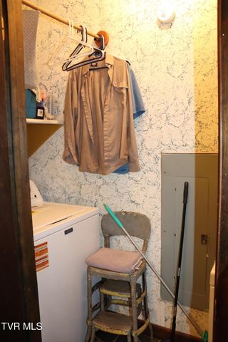 111 Cold Springs Drive, Appalachia, VA 24216