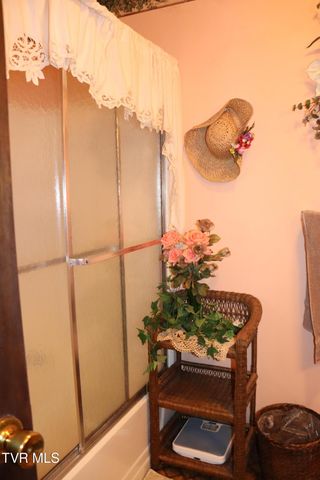 111 Cold Springs Drive, Appalachia, VA 24216