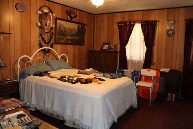 111 Cold Springs Drive, Appalachia, VA 24216