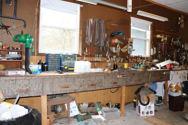 111 Cold Springs Drive, Appalachia, VA 24216