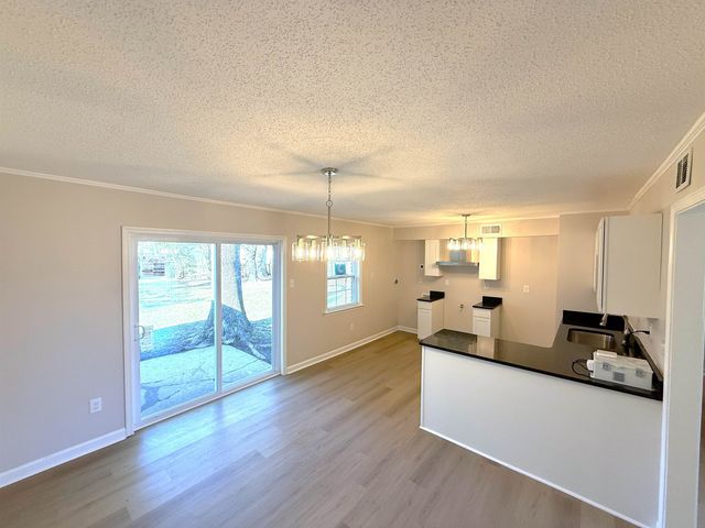 5165 SEA SHORE RD, Memphis, TN 38109