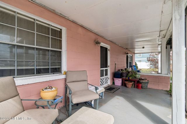 337 N FLETCHER Avenue, Fernandina Beach, FL 32034