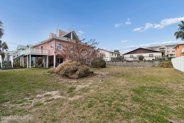 337 N FLETCHER Avenue, Fernandina Beach, FL 32034