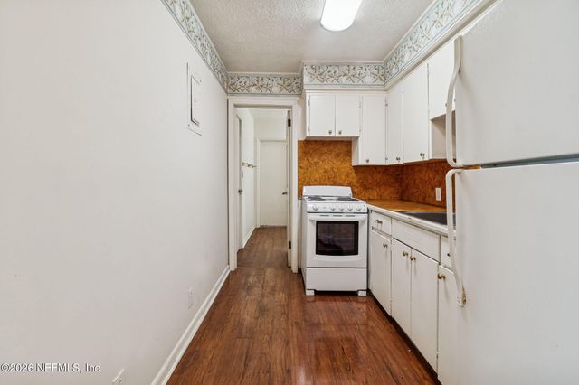 337 N FLETCHER Avenue, Fernandina Beach, FL 32034