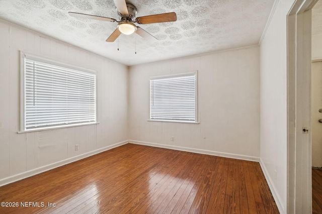 337 N FLETCHER Avenue, Fernandina Beach, FL 32034