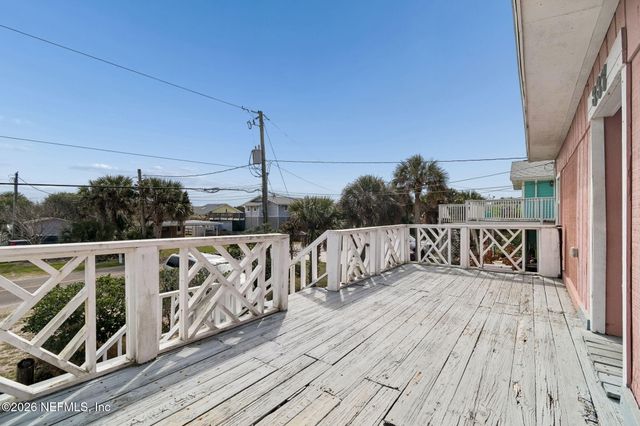 337 N FLETCHER Avenue, Fernandina Beach, FL 32034