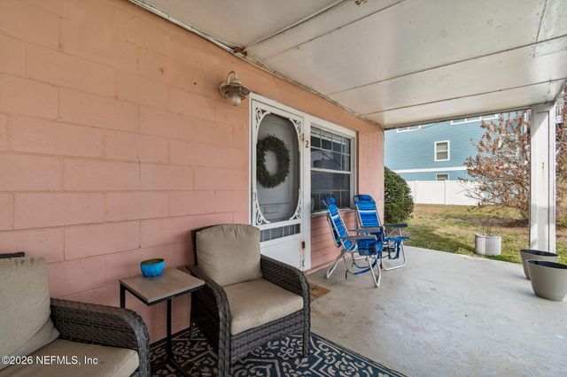 337 N FLETCHER Avenue, Fernandina Beach, FL 32034