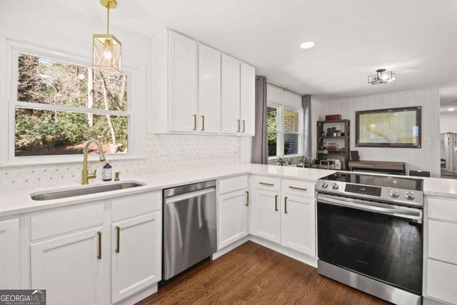 310 Brook Drive, Atlanta, GA 30328