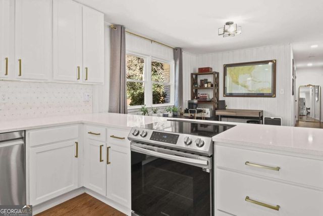 310 Brook Drive, Atlanta, GA 30328