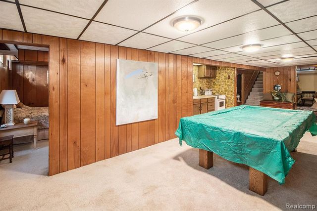 5794 Shetland Way, Waterford, MI 48327