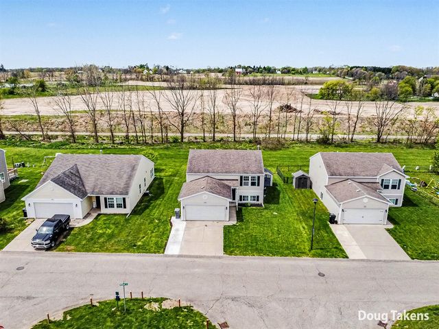 6479 Kodiak Drive, Alto, MI 49302