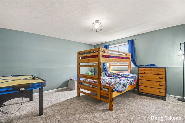 6479 Kodiak Drive, Alto, MI 49302