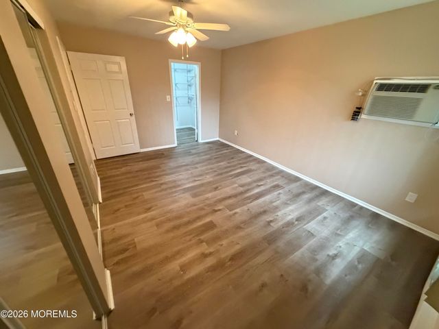 218 Medford Court H, Manalapan, NJ 07726