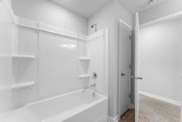 949 Greenlawn Avenue W, Delano, MN 55328