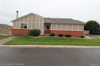 42266 Brookview Lane 1, Clinton Charter Township, MI 48038