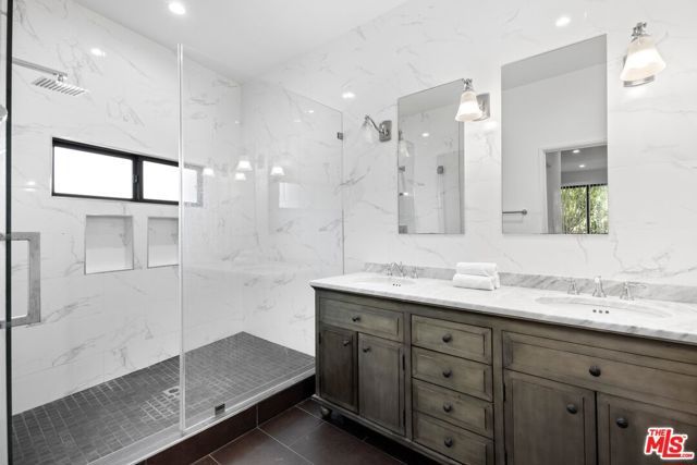 8755 Shoreham Drive 400, West Hollywood, CA 90069