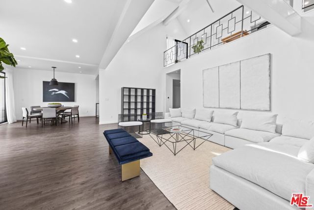 8755 Shoreham Drive 400, West Hollywood, CA 90069