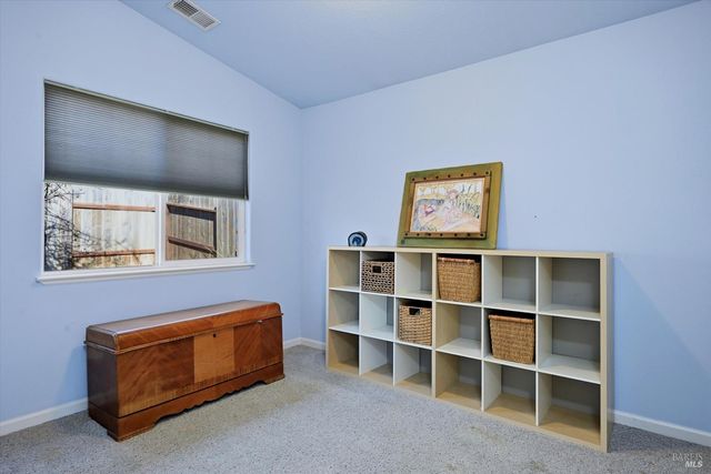 1256 Pear Tree Ln, Napa, CA 94558