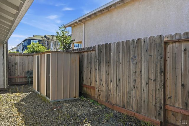 1256 Pear Tree Ln, Napa, CA 94558