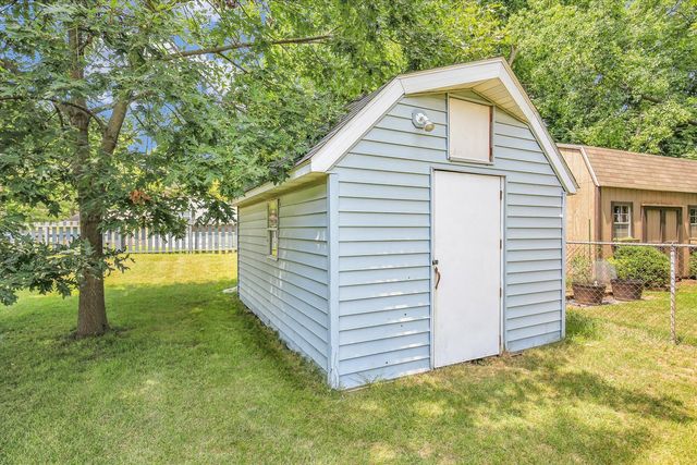 605 Craig Drive, Mahomet, IL 61853