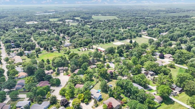 605 Craig Drive, Mahomet, IL 61853