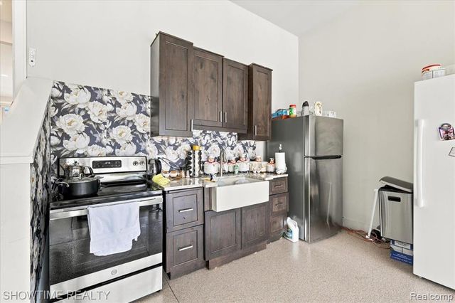19834 Joy Drive, Macomb, MI 48042