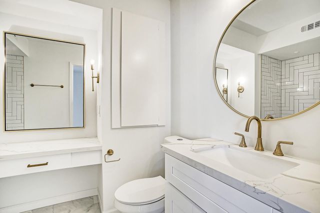 4040 San Felipe Street 253, Houston, TX 77027