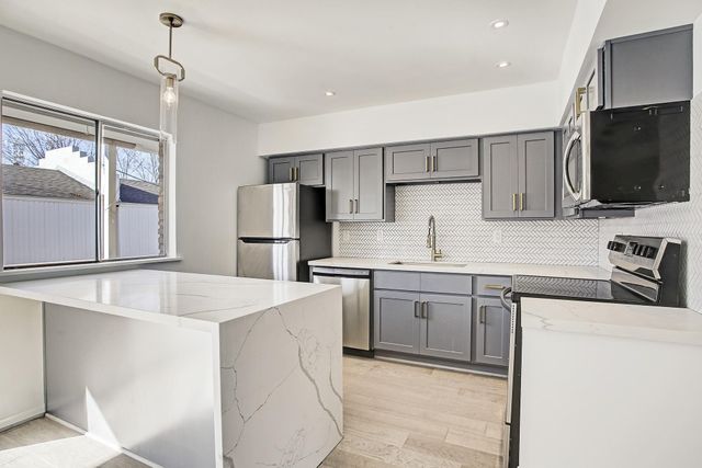 4040 San Felipe Street 253, Houston, TX 77027