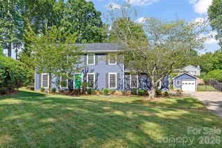 1109 Tuxedo Court, Charlotte, NC 28211