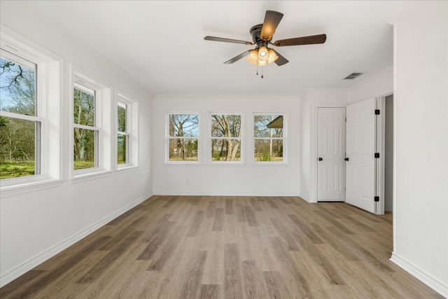 110 VZ County Road 1128, Fruitvale, TX 75127