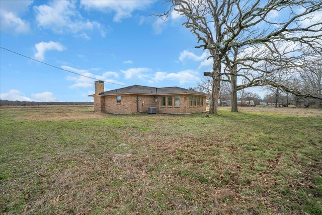 110 VZ County Road 1128, Fruitvale, TX 75127