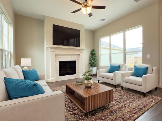 1206 Hidden Oaks Dr, Tomball, TX 77375