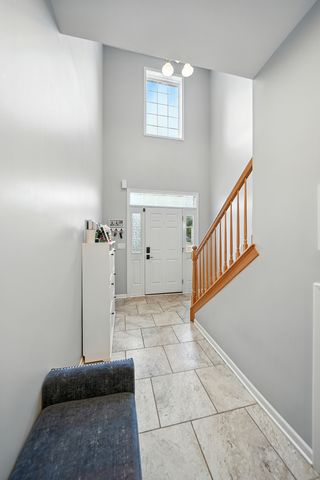 1613 Riverside Circle, Dixon, IL 61021