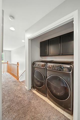 1613 Riverside Circle, Dixon, IL 61021