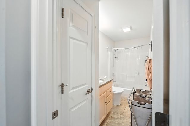 1613 Riverside Circle, Dixon, IL 61021