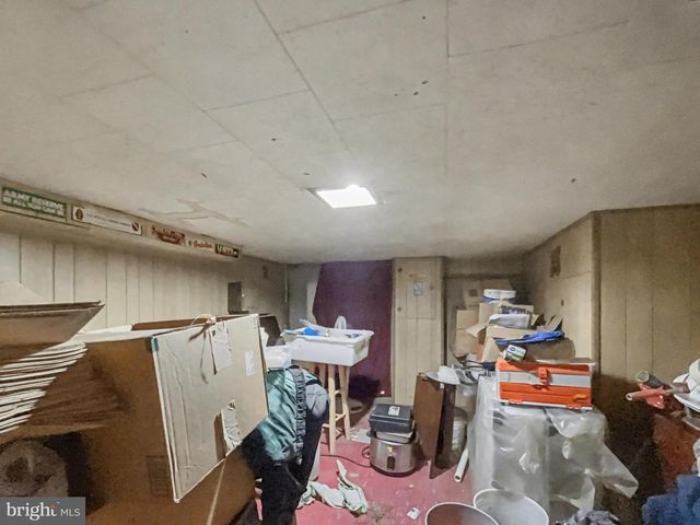 2717 PRESBURY ST, Baltimore, MD 21216