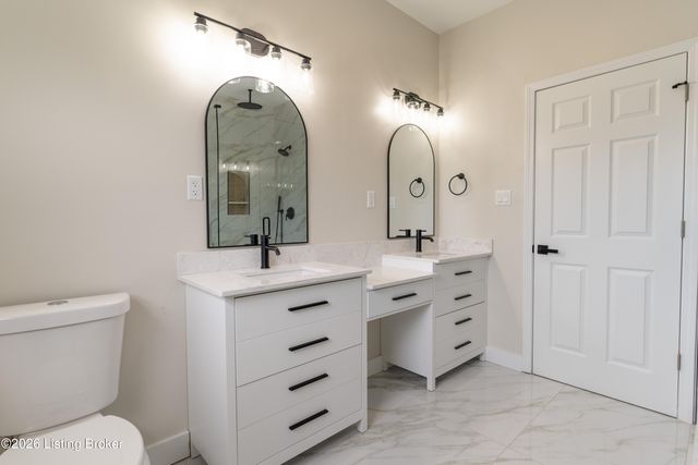 7605 Pauls View Pl, Louisville, KY 40228