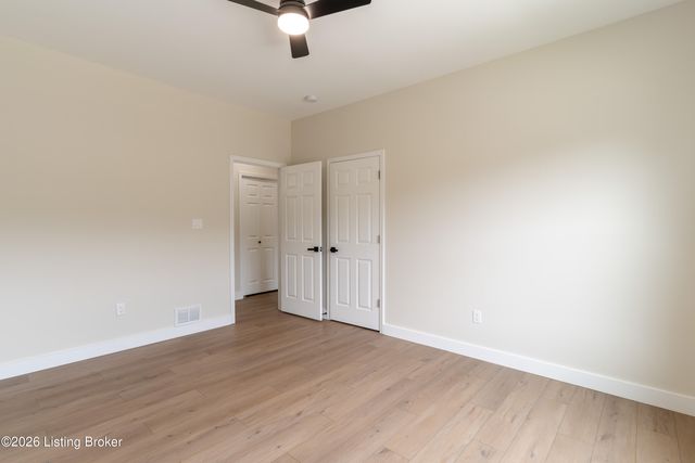 7605 Pauls View Pl, Louisville, KY 40228