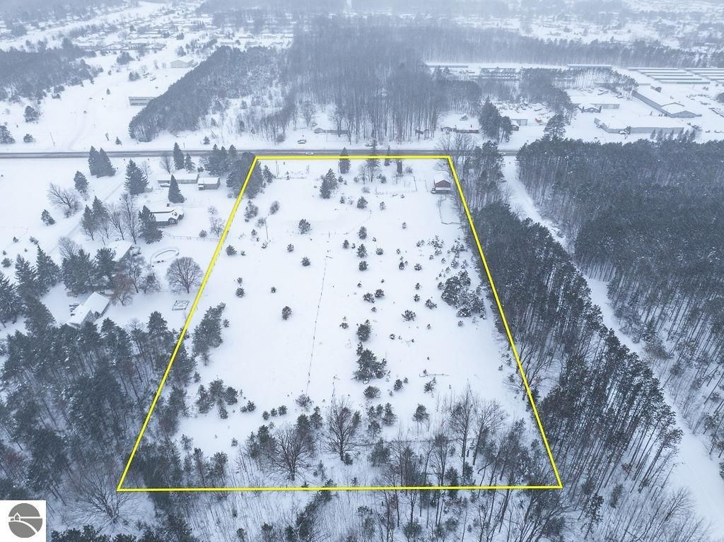Image 6 of property listing at S M-37, Traverse City, MI 49685