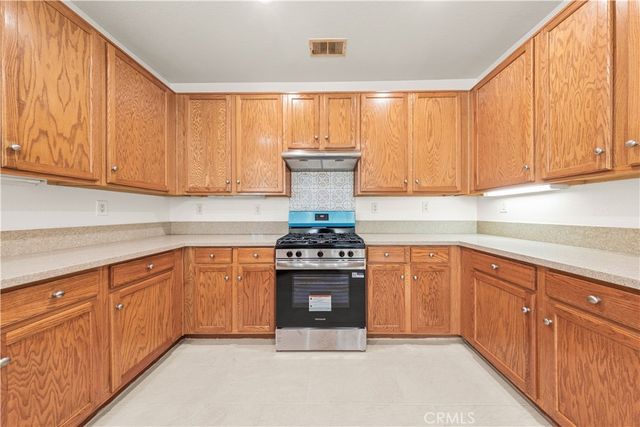 7353 Ellena W 150, Rancho Cucamonga, CA 91730