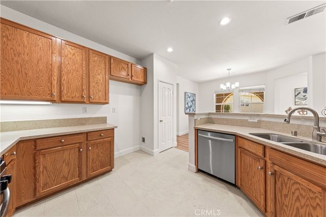 7353 Ellena W 150, Rancho Cucamonga, CA 91730