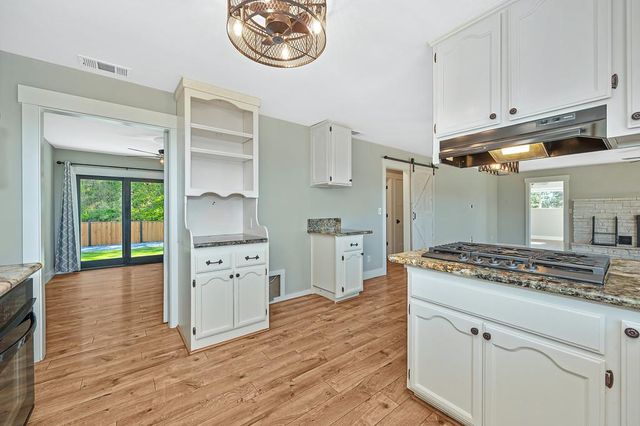 2440 Morrene Dr, Placerville, CA 95667