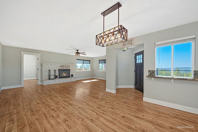 2440 Morrene Dr, Placerville, CA 95667